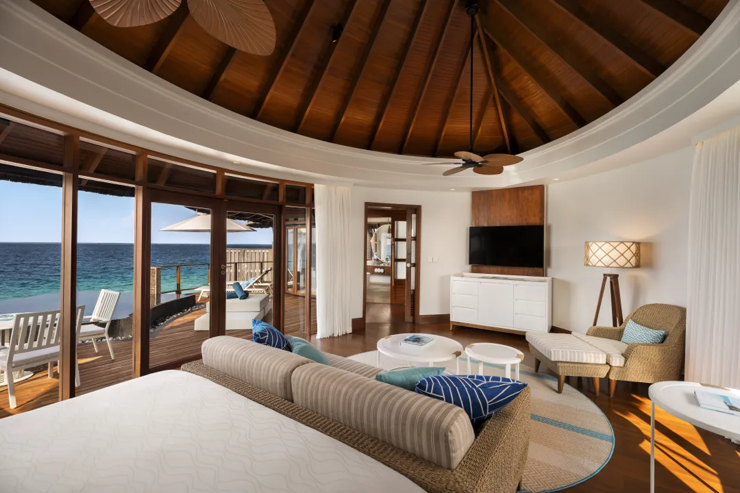 Water Villa - Bedroom
