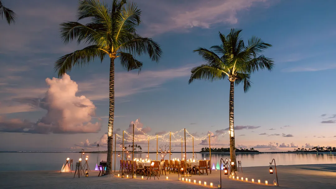Kuda Villingili - Destination Dining at Beach