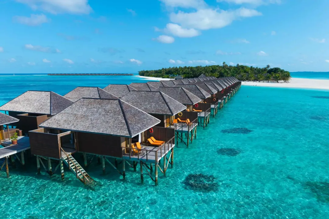 Meeru Island Resort and Spa - Ocean Villas