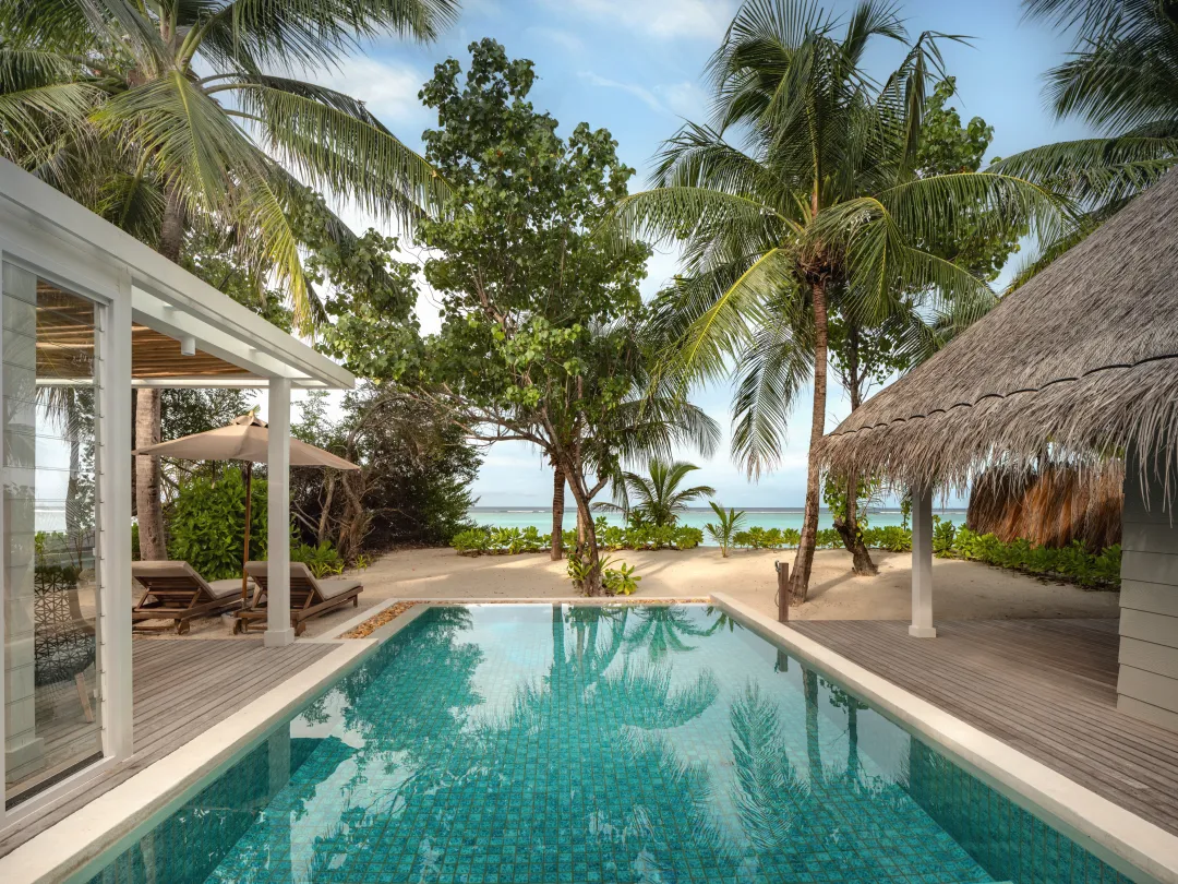 Odysseys Travel - Six Senses Kanuhura - Deluxe Beach Villa Suite with Pool -  Private Pool