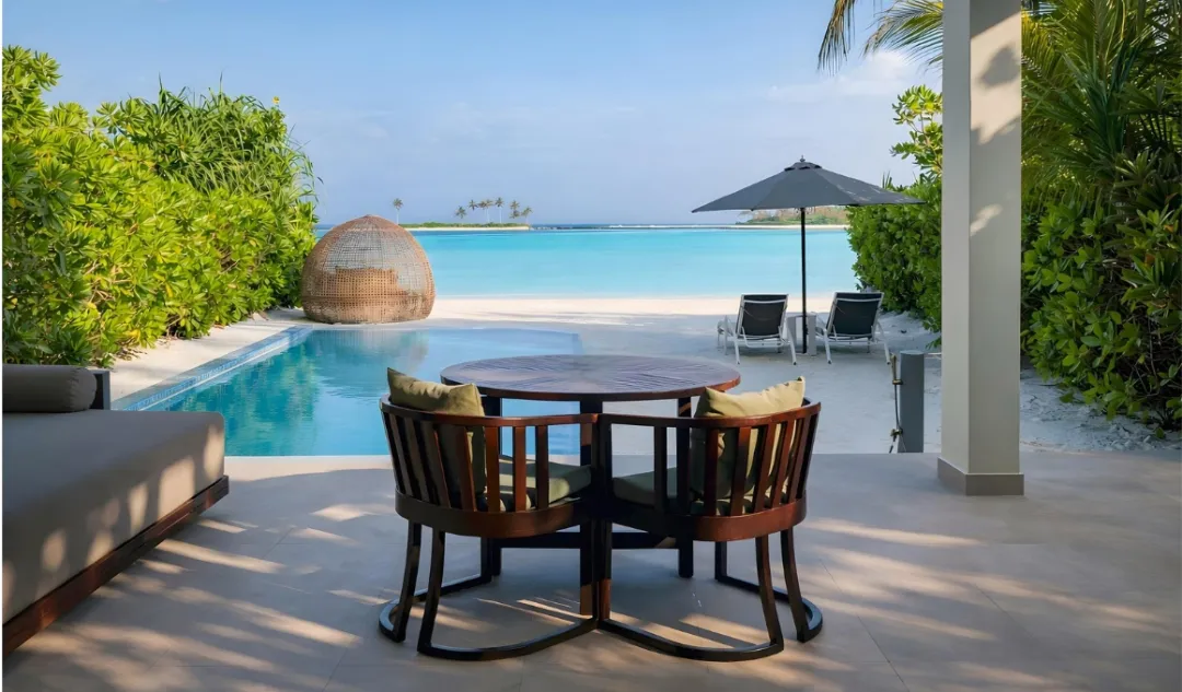 Kuda Villingilli - Sunset Beach Villa with Pool - Patio