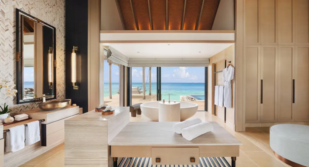 Grand Reef Villa with Pool - Bathroom