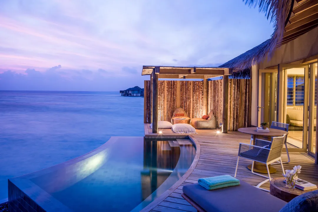 Sunset Overwater Pool Villa - Pool with Sunset View