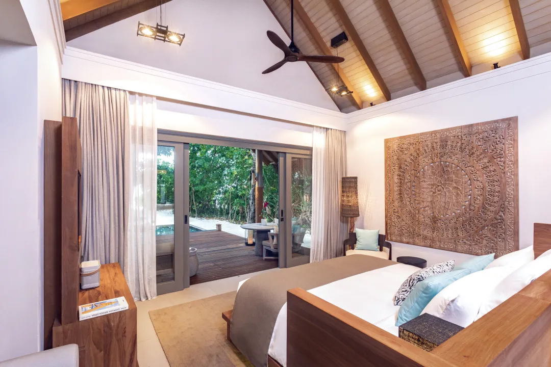 Vakkaru Maldives - Beach Villa with Plunge Pool Interior