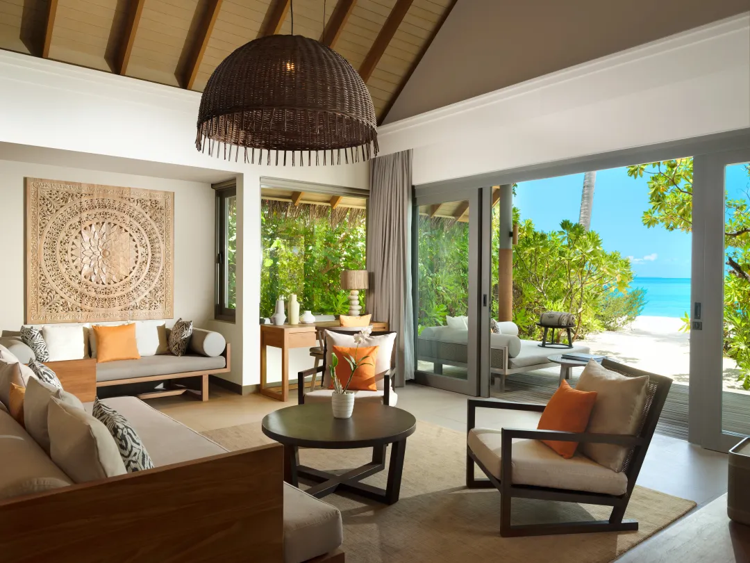 Vakkaru Maldives - One Bedroom Beach Pool Residence - Living Room