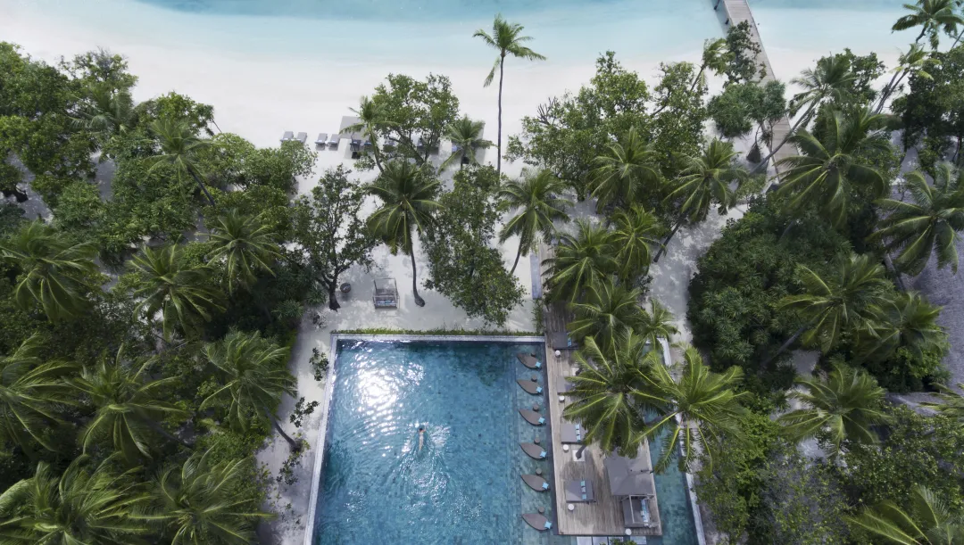 Vakkaru Maldives - Vakkaru Paradise Tropical Pool Sanctuary in Maldives