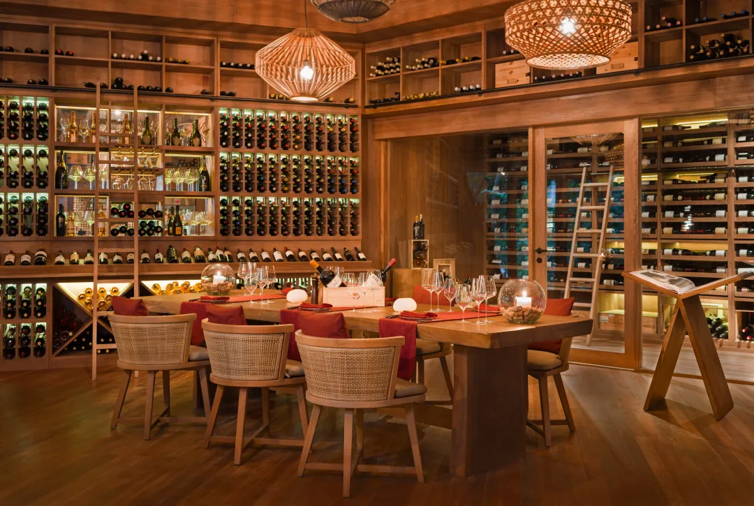 Vakkaru Maldives - Vakkaru Reserve Intimate Wine Sanctuary