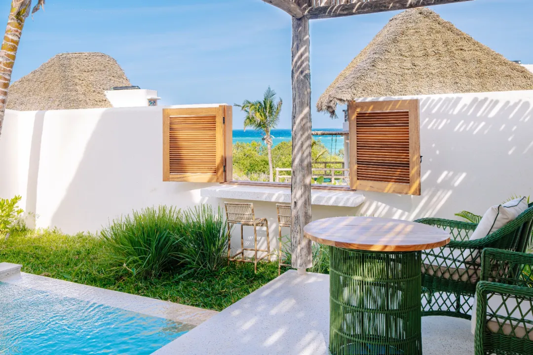 Matemwe-Attitude-Partial-Sea-View-Room