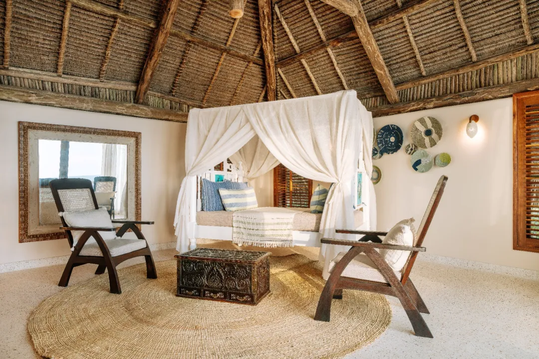 Matemwe-Attitude-Seafront-Villas-King-Bed