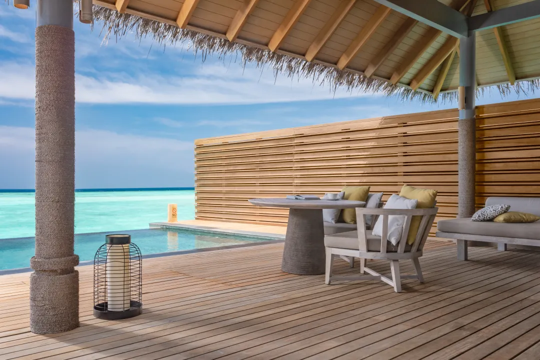 Over Water Pool Villa_terrace 2