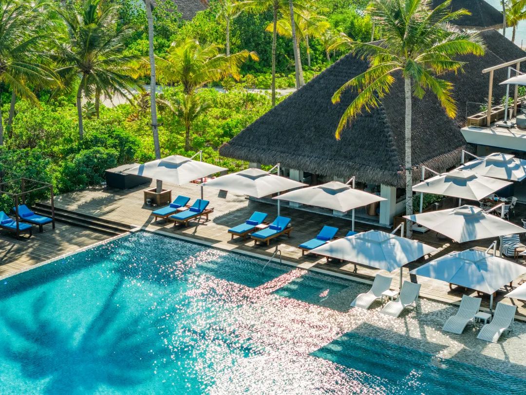 dusitD2 Feydhoo Maldives - Aerial Pool View