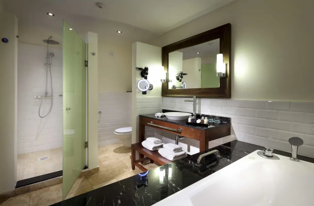 Junior Suite Ocean View - Bathroom