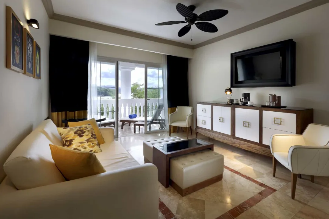 Suite - Seating Aeria