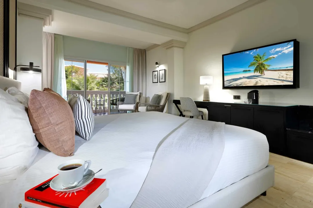 Junior Suite Ocean View - Bedroom View