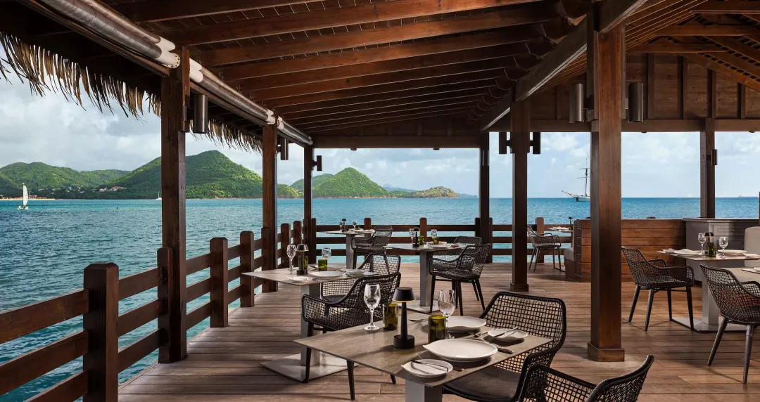 Sandals Grande St. Lucian -Restaurant Lounge with Sea View