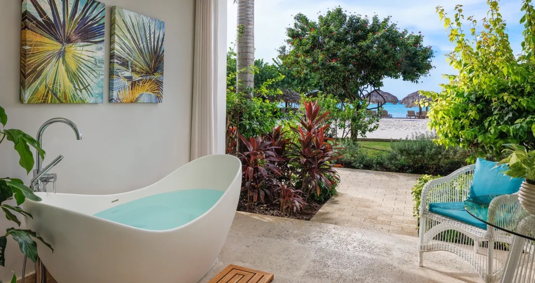 Club Sandals - Terrace Lounge