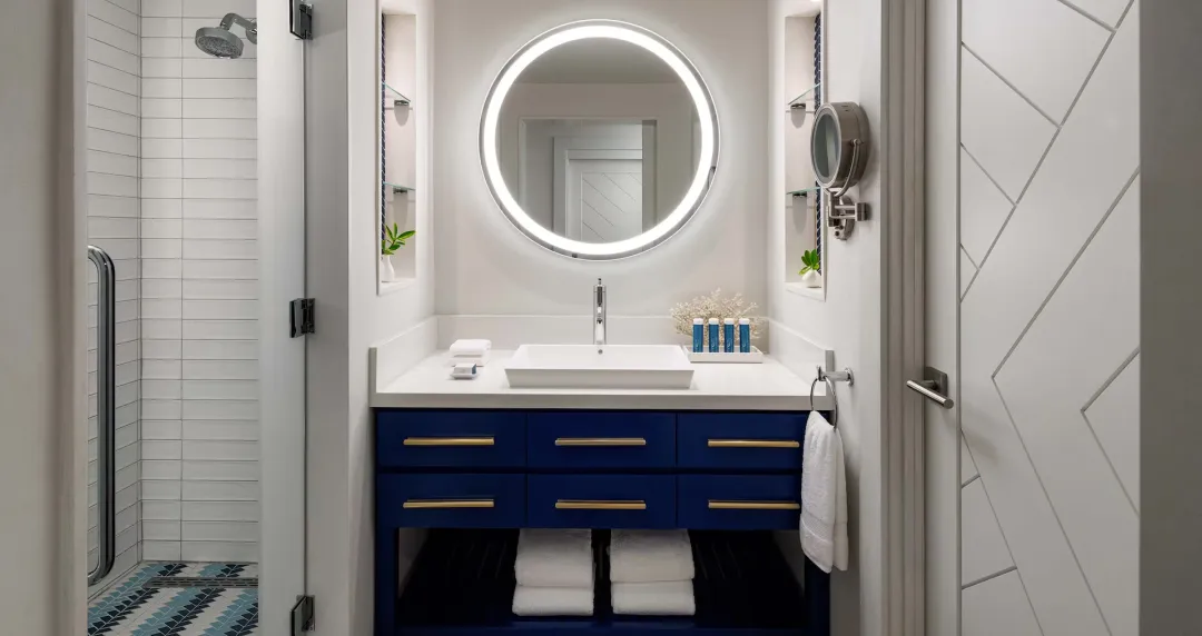 Caribbean Poolside Grande Luxe with Balcony Tranquility Soaking Tub - PG - Bathroom