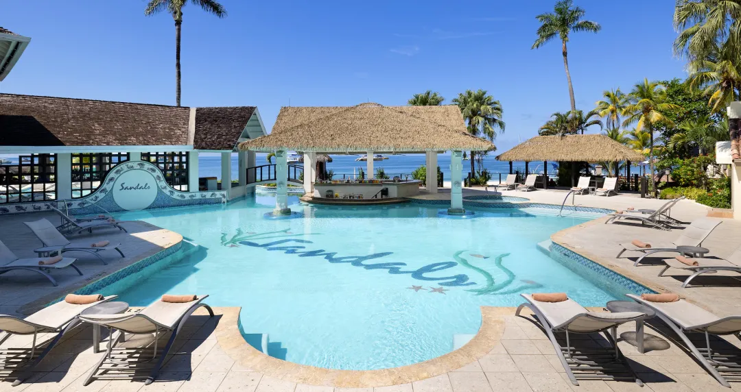 Sandals Negril - Pool Bar