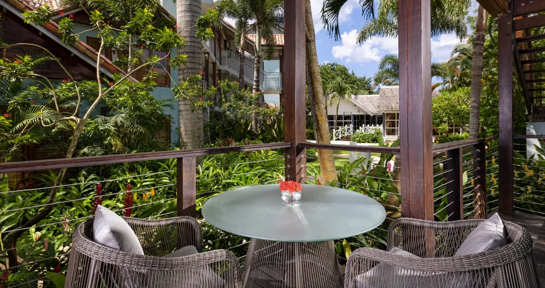 Longshore Oceanview Luxury Walkout Room - WOL - Terrace Lounge