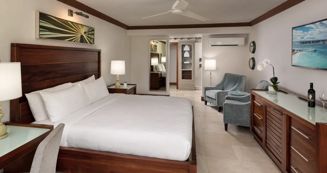 Longshore Luxury Room - LX - Bedroom