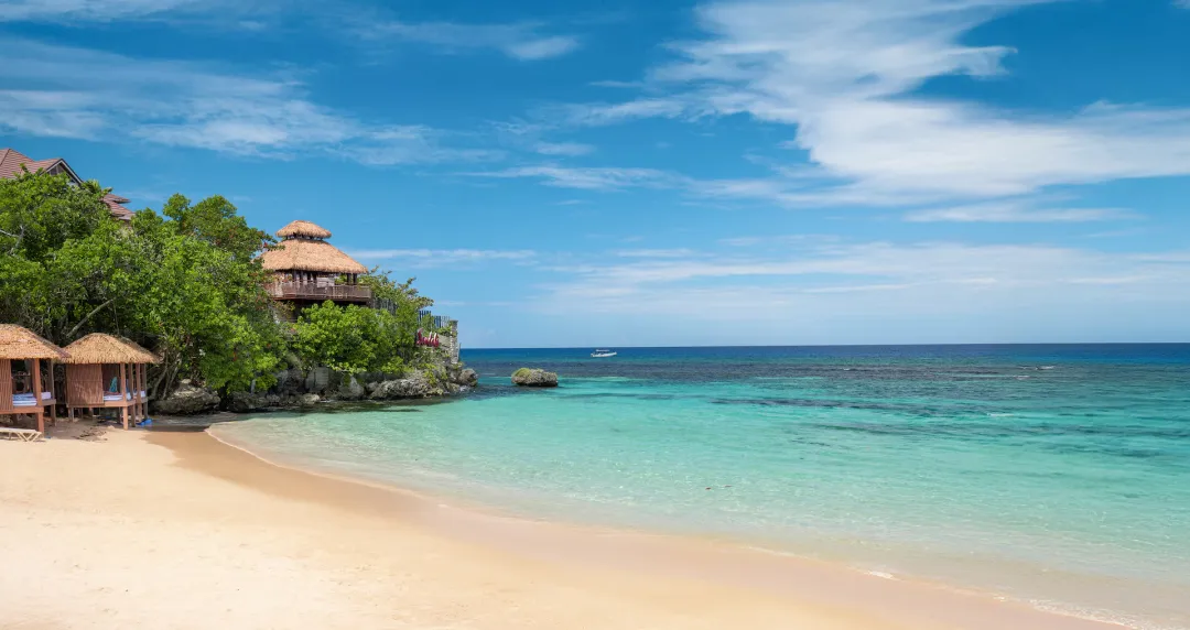 Sandals Ochi - Beach View