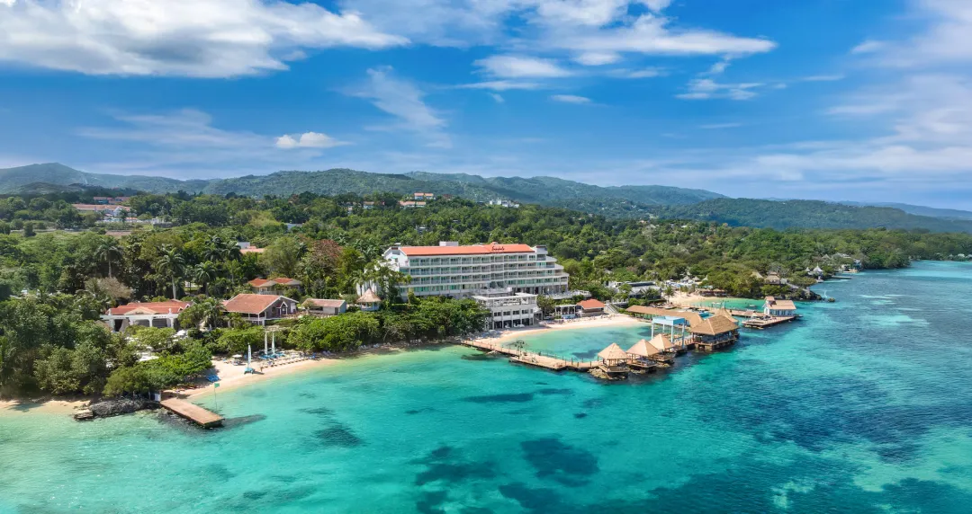 Sandals Ochi - Resor Over View
