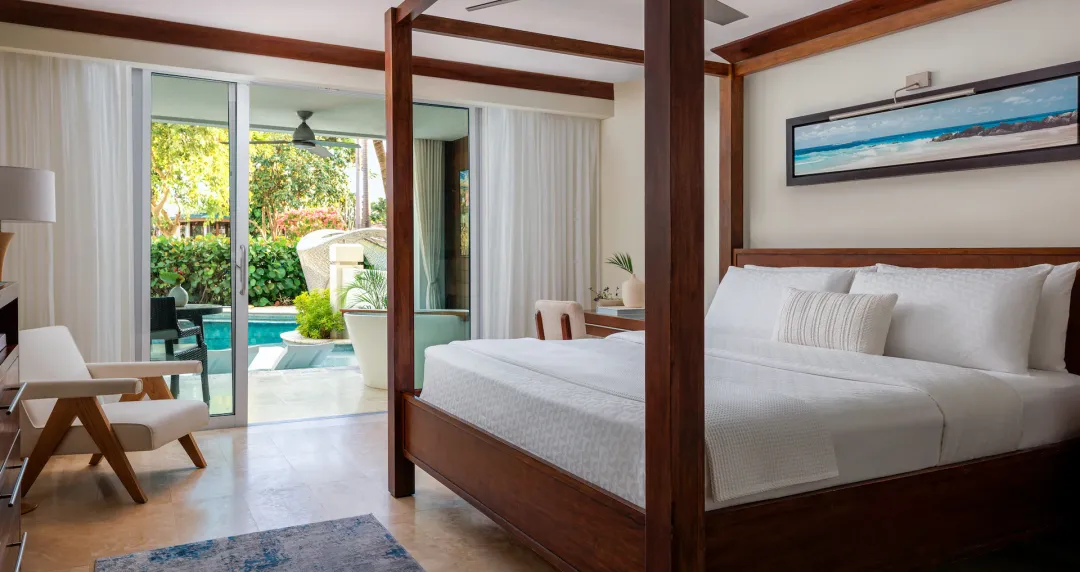 Crystal Lagoon Swim-Up Club Level Luxury Room with Patio Tranquility Soaking Tub - SLX - Bedroom