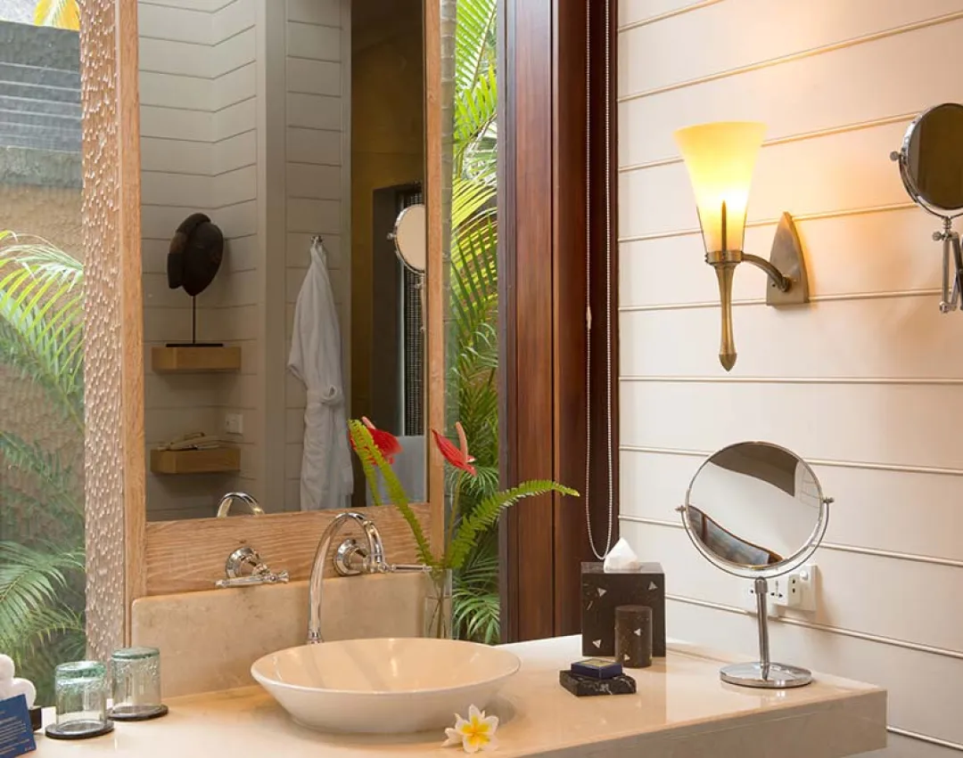Three Bedroom Royal Ocean View Villa with Private Pool -Bathroom