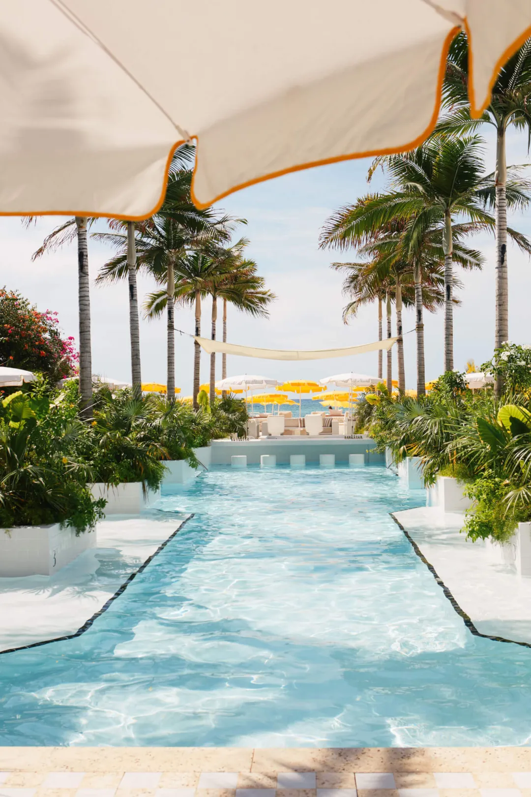 Palm-Heights-Main-Pool