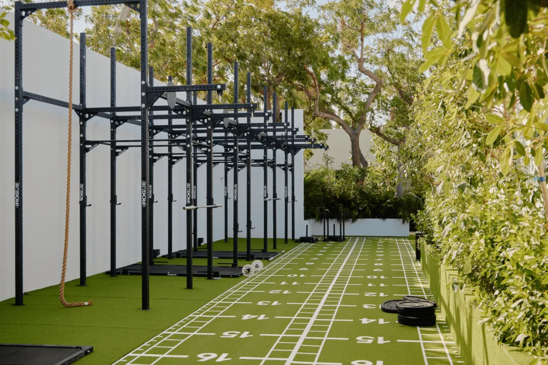 Palm Heights - Outdoor Gym