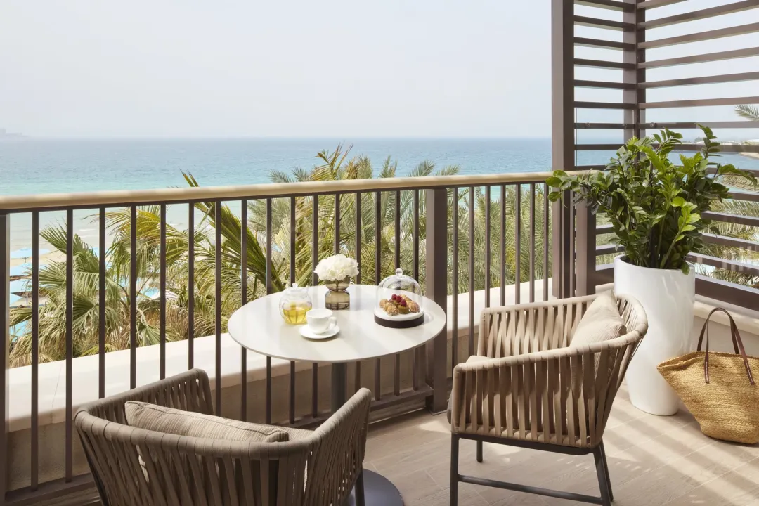 Jumeirah-Al-Naseem-Ocean-Premier-Room-Balcony