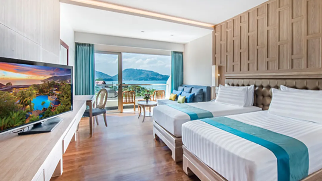 Diamond-Cliff-Super-Deluxe-Sea-View-Room-Twin-Beds