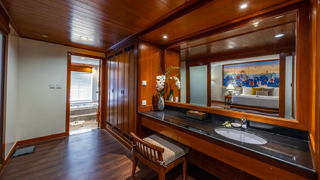 Diamond-Cliff-Grand-Jazuzzi-Suite-Wash