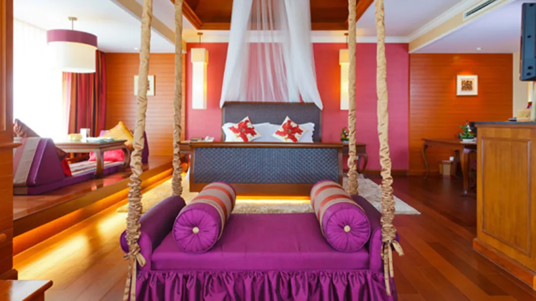 Diamond-Cliff-Romantci-Suite-Swing
