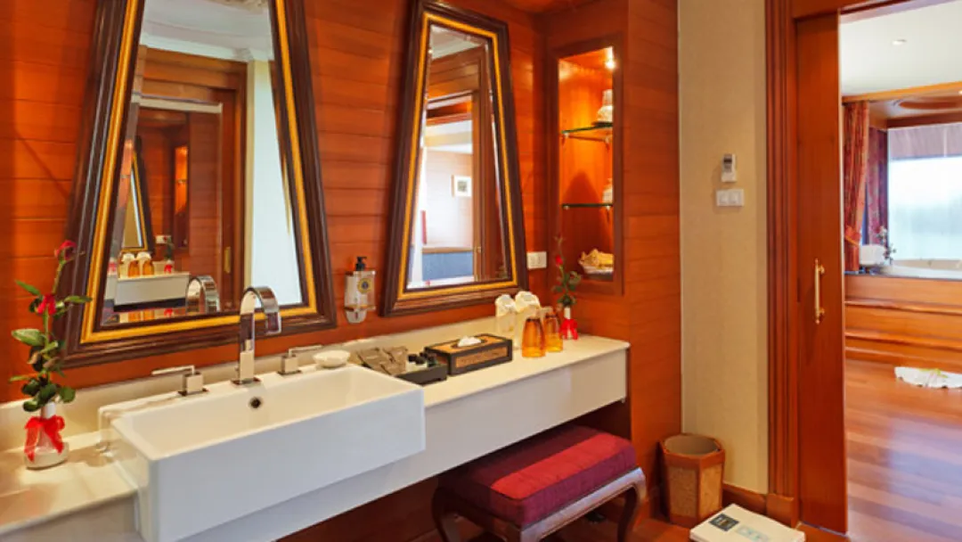 Diamond-Cliff-Romantci-Suite-Bathroom