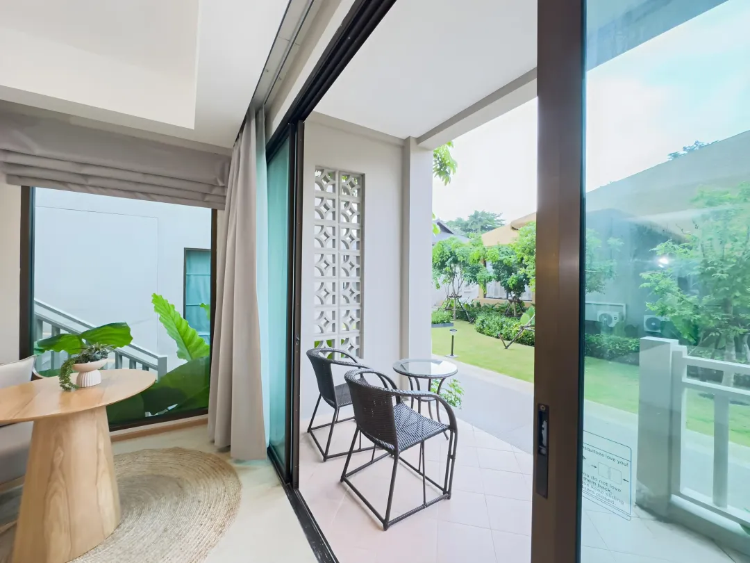 Khao-Lak-Emerald-Beach-Resort-and-Spa-Deluxe-Garden-View-Terrace