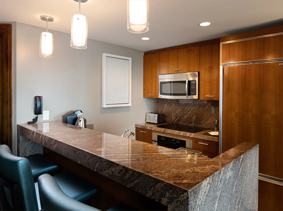 One Bedroom Harbour Suite - Kitchen