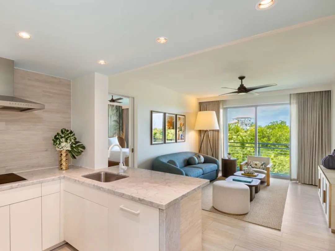 Superior Suite - Kitchen