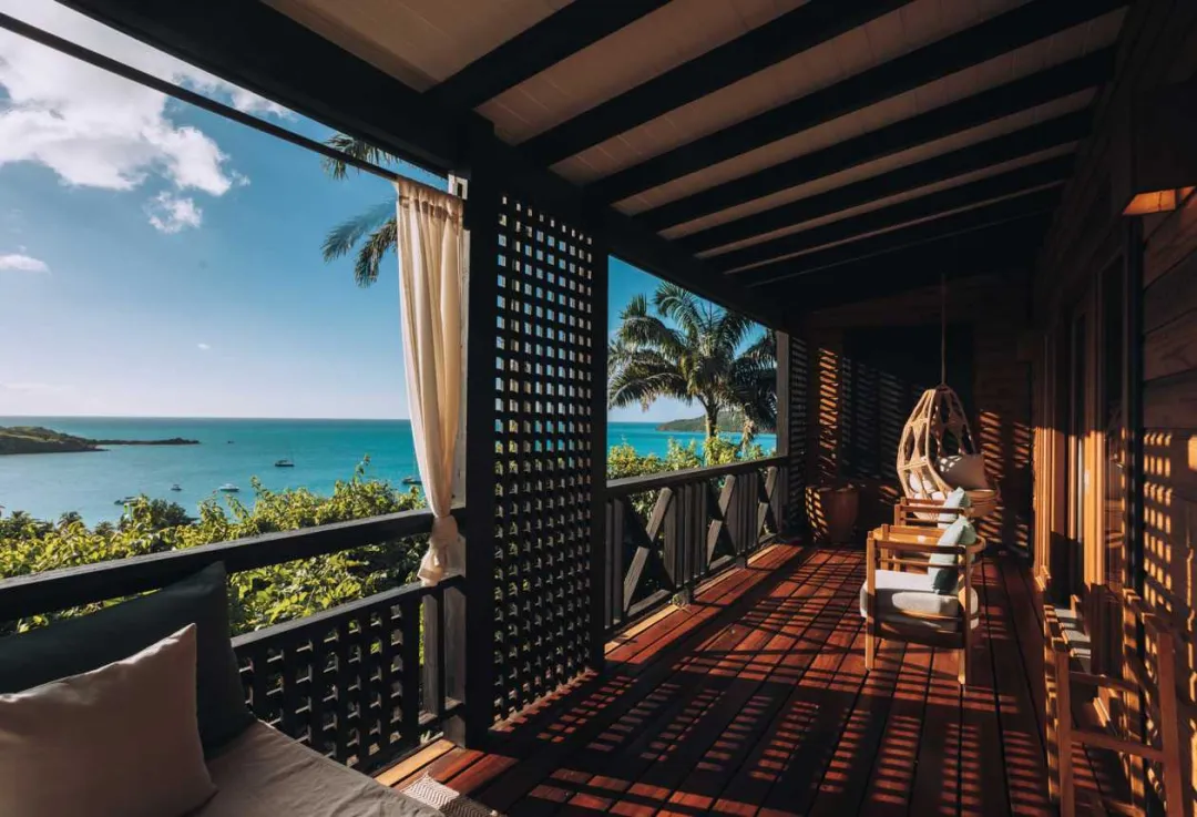 Hermitage Bay - Hillside Ocean Pool Villa -Terrace View