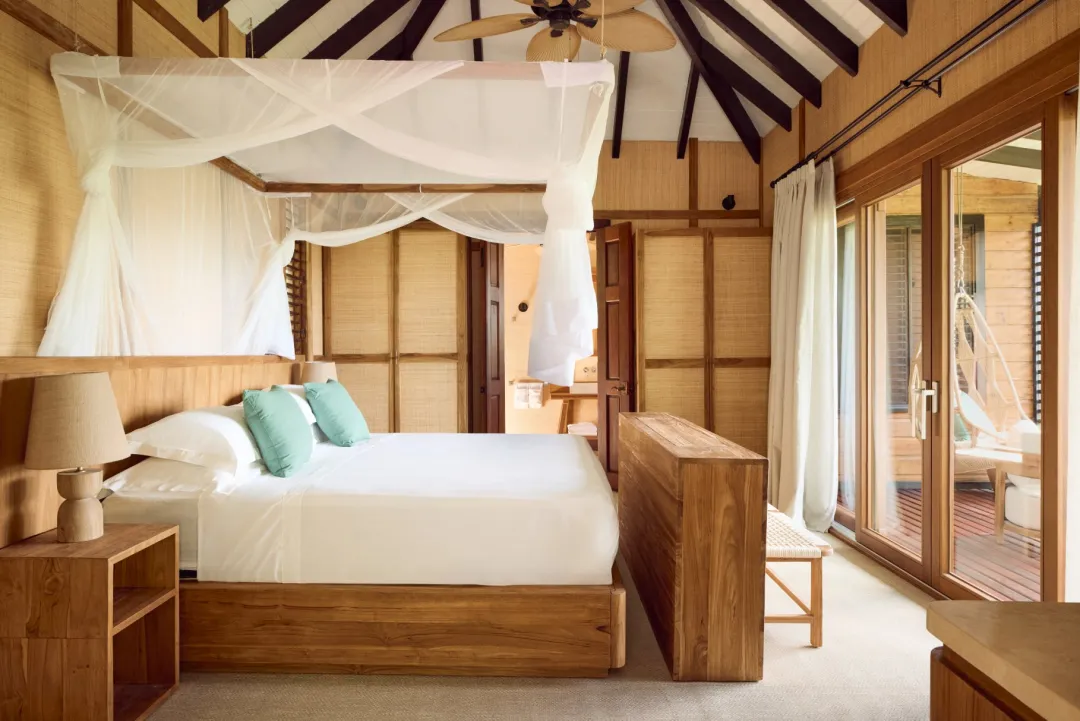 Hermitage Bay - Hillside Ocean Pool Villa - King Bed