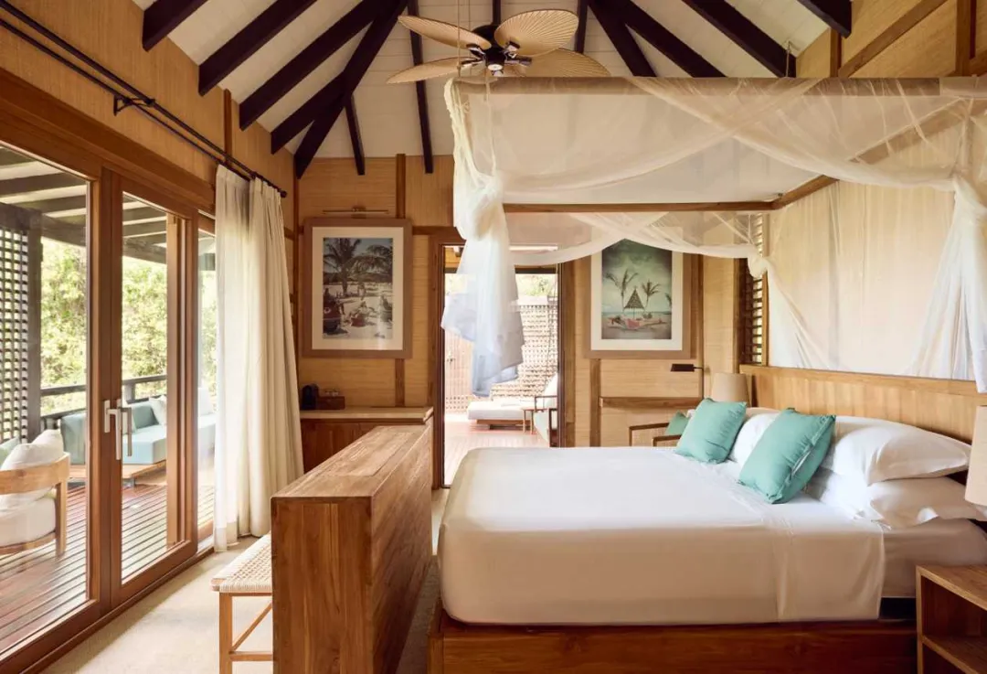 Hermitage BAy - Hillside Garden Pool Villa - Bedroom