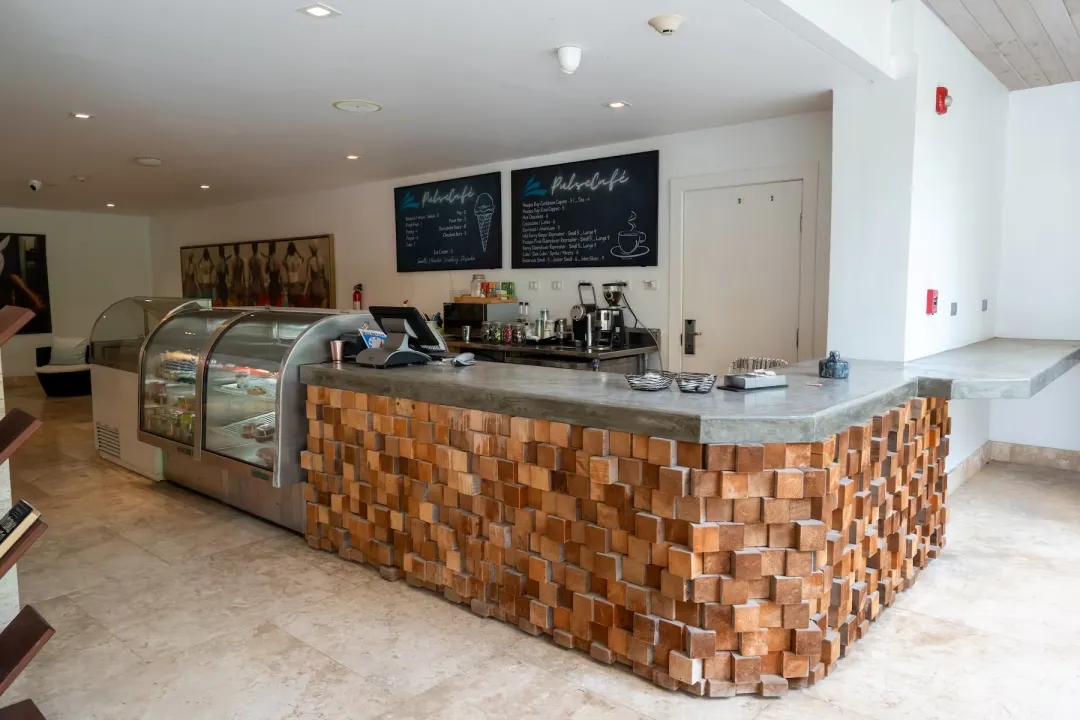 Hodges-Bay-Resort-and-Spa-The-Cafe