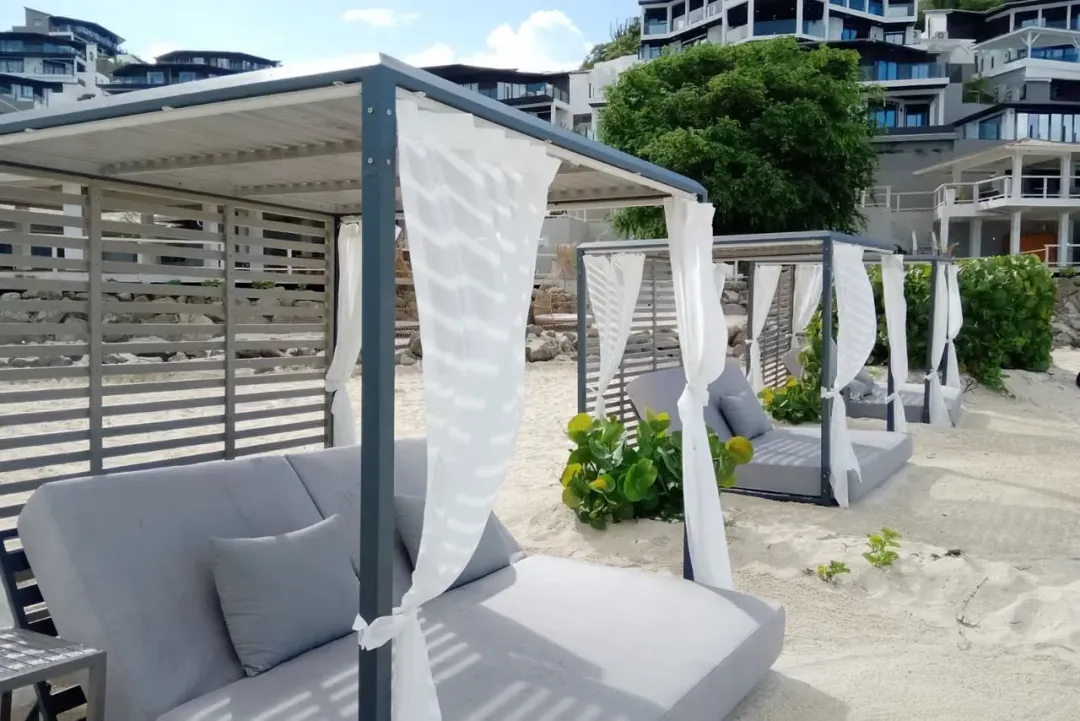 Tamarind-Hill-Antigua-Beach-Cabanas