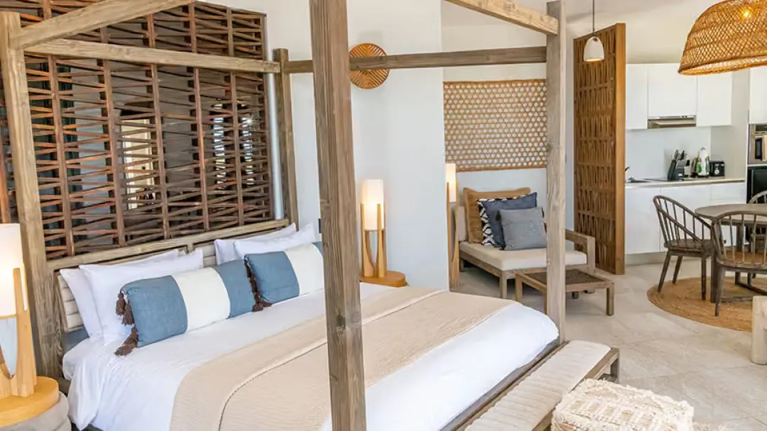 Tamarind-Hills-Antigua-Tamaraind-Studio-King-Bed