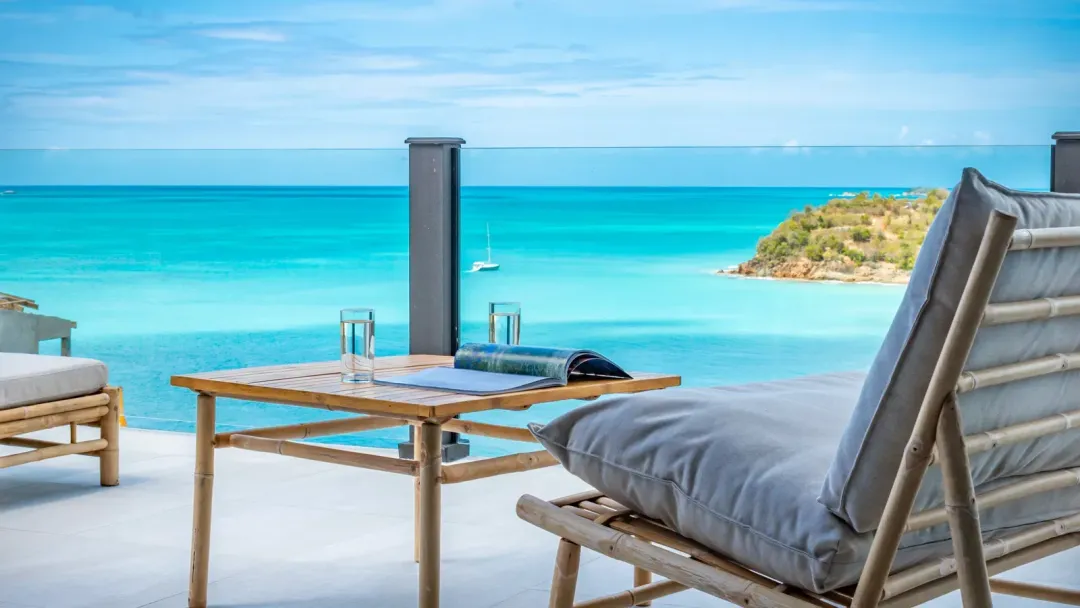 Tamarind-Hills-Antigua-Ocean-View-Studio-with-Jacuzzi-Oceanfront