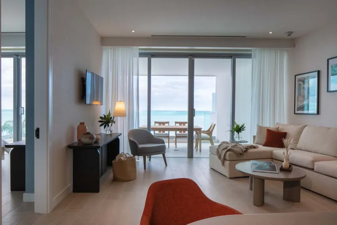 Goldwyn-Resort-Bahamas-One-Bedroom-Ocean-Front-Suite-Living-Room