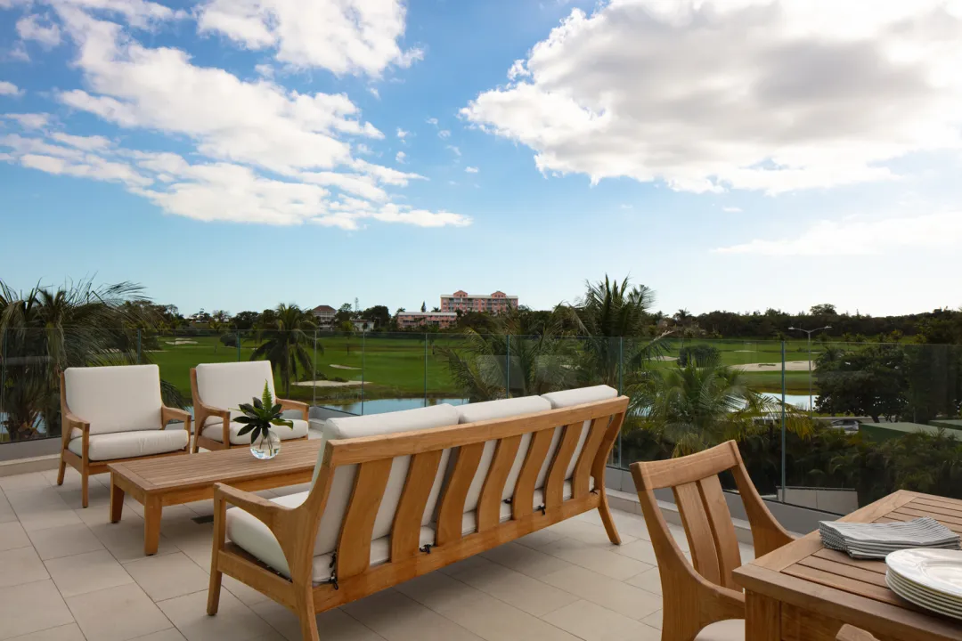 Goldwyn-Resort-Bahamas-One-Bedroom-Golf-View-Suite-Terrace