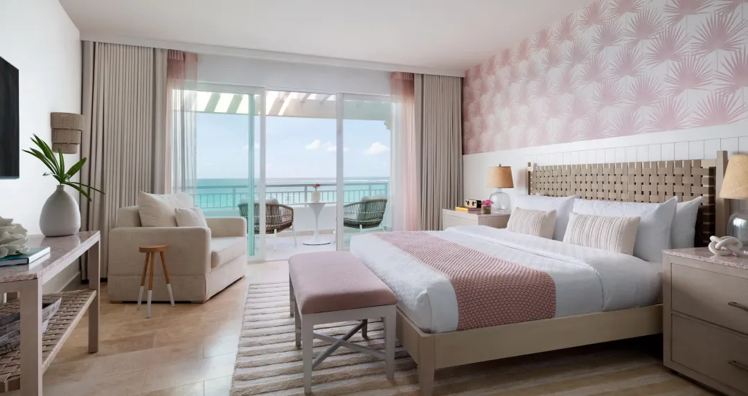 Sandals Royal Bahamas - East Bay Honeymoon Beachfront Butler Suite - King Bed