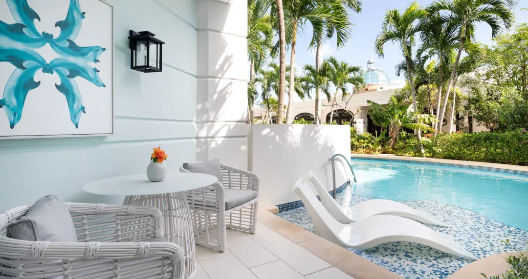 Sandals Royal Bahamas - West Bay Swim-up Oversized Club Level Junior Suite - Patio
