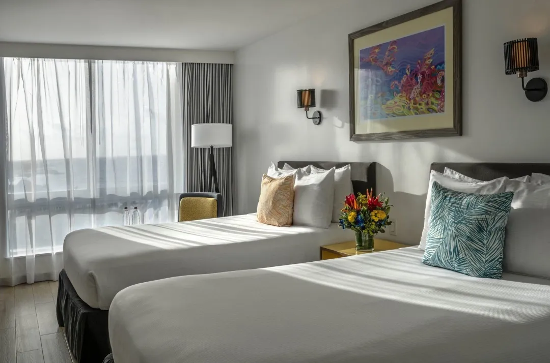 Warwick Paradise Island - Harbour Deluxe -Twin Beds